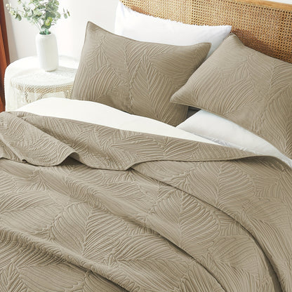 3 Piece Solid Color Ultrasonic Leaf Texture Coverlet Set